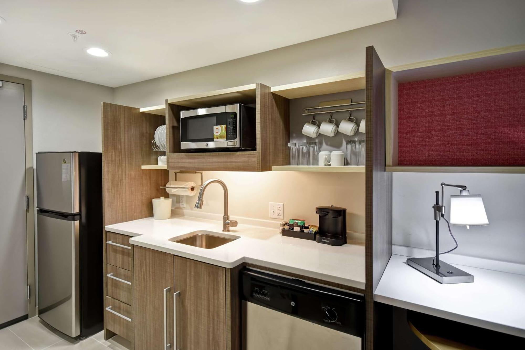 Home2 Suites By Hilton Frankfort Eksteriør billede